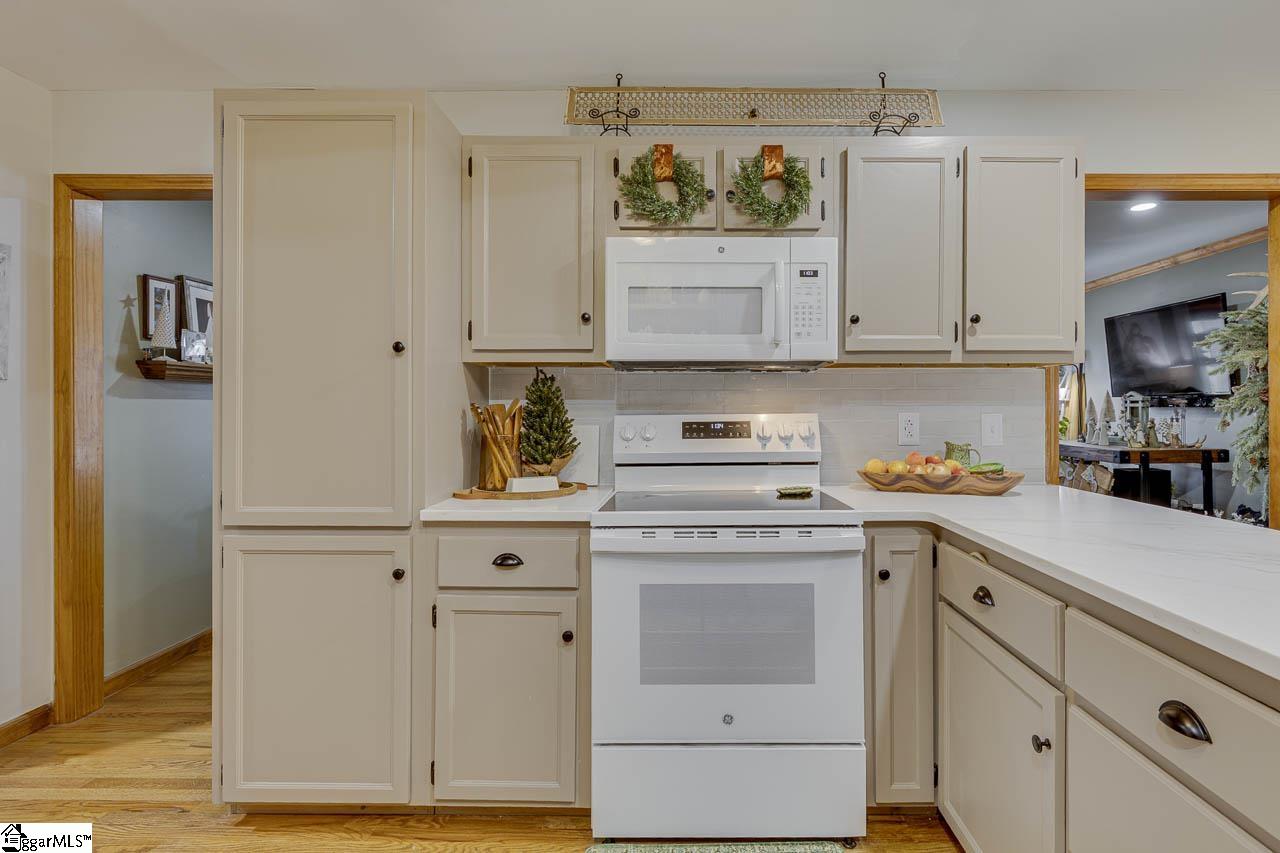 124 Hillside Circle Easley, SC 29640 - Photo 18 of 50