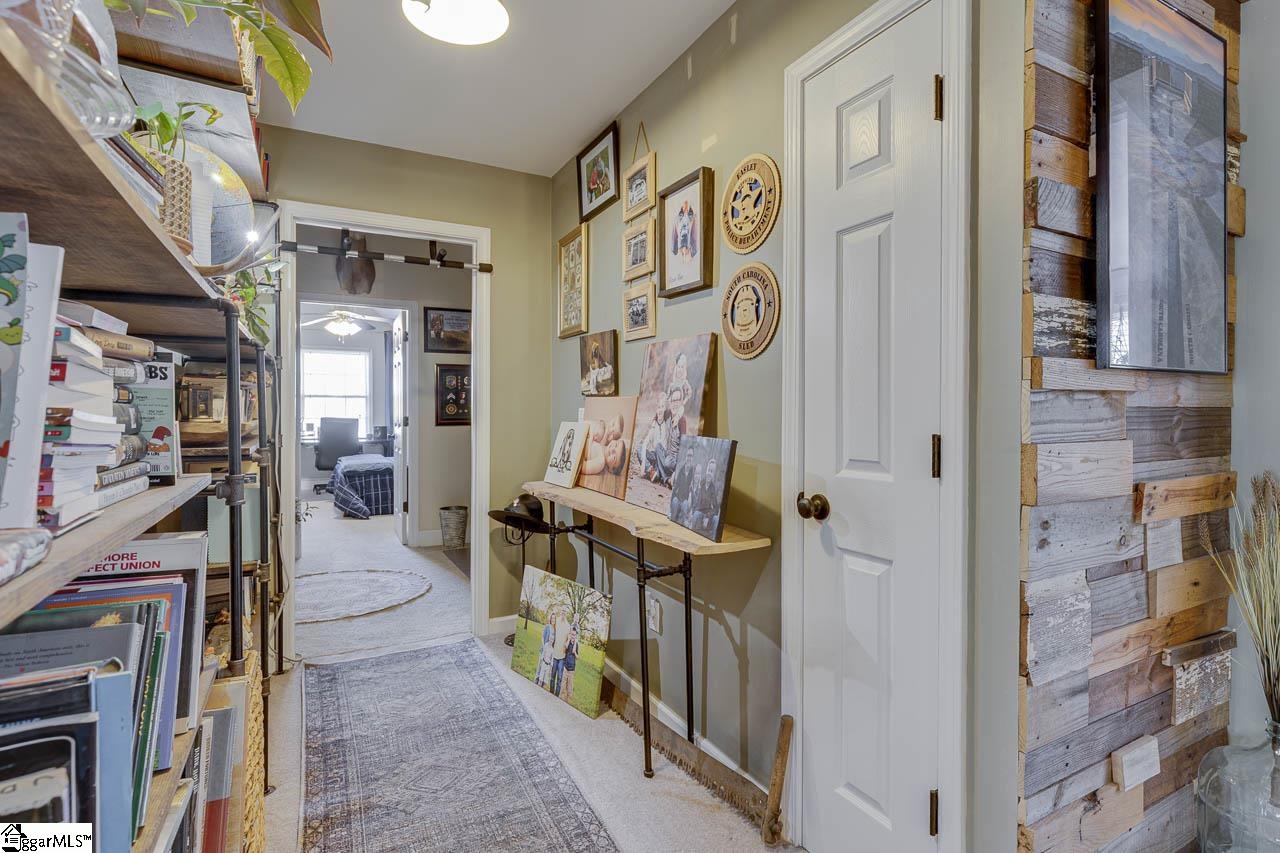 124 Hillside Circle Easley, SC 29640 - Photo 38 of 50