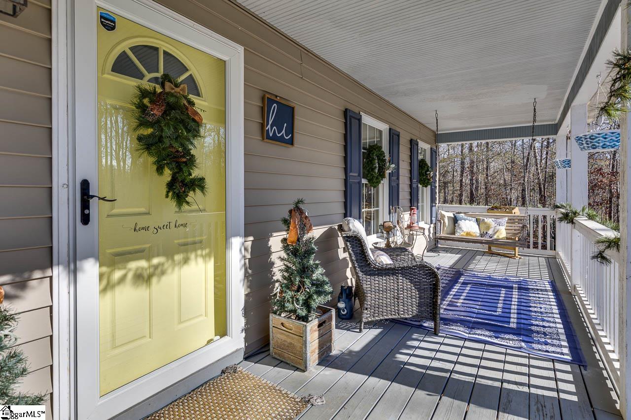 124 Hillside Circle Easley, SC 29640 - Photo 6 of 50