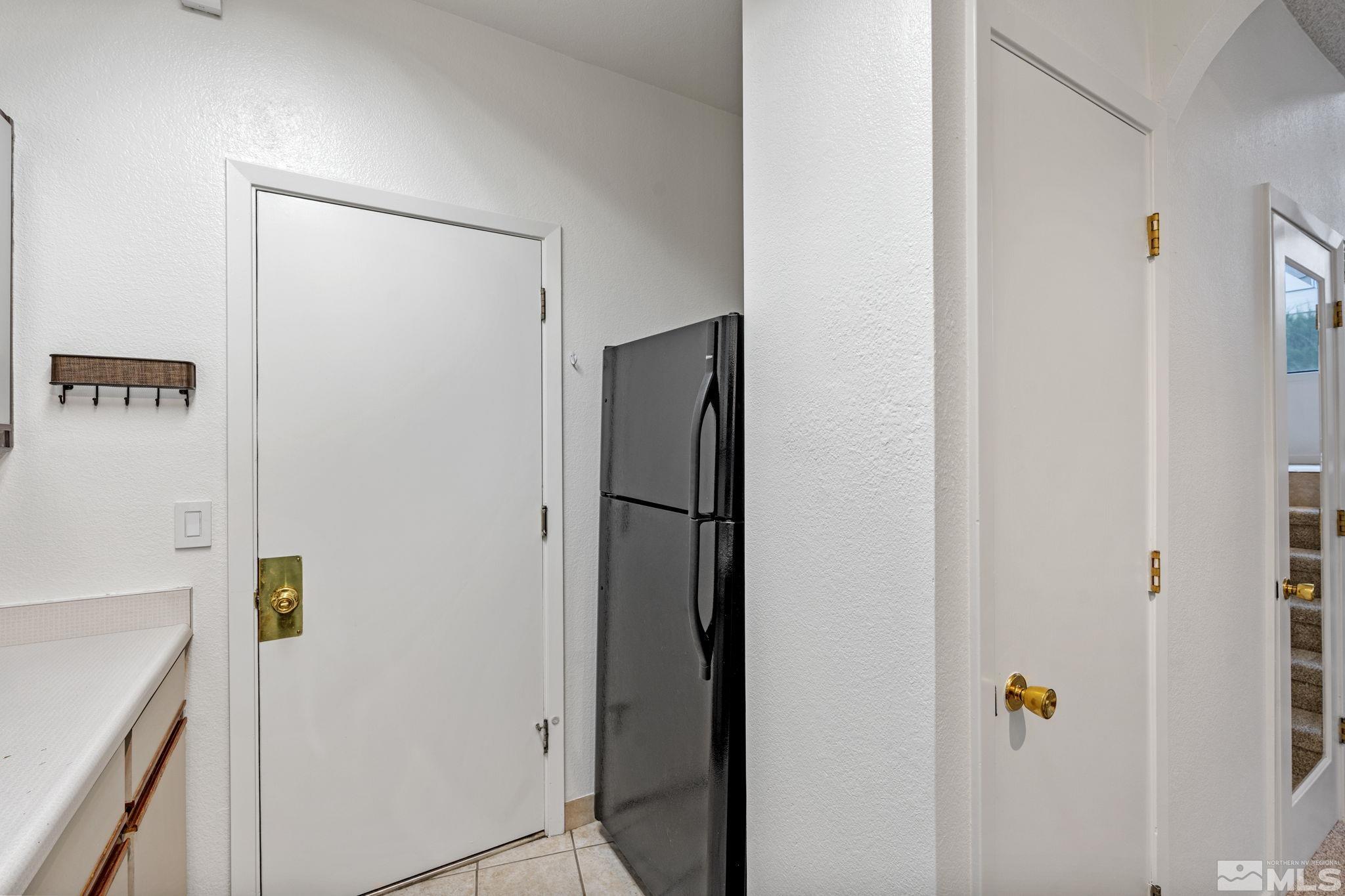 4332 Leeward Lane Reno, NV 89502 - Photo 18 of 40 Photo 18