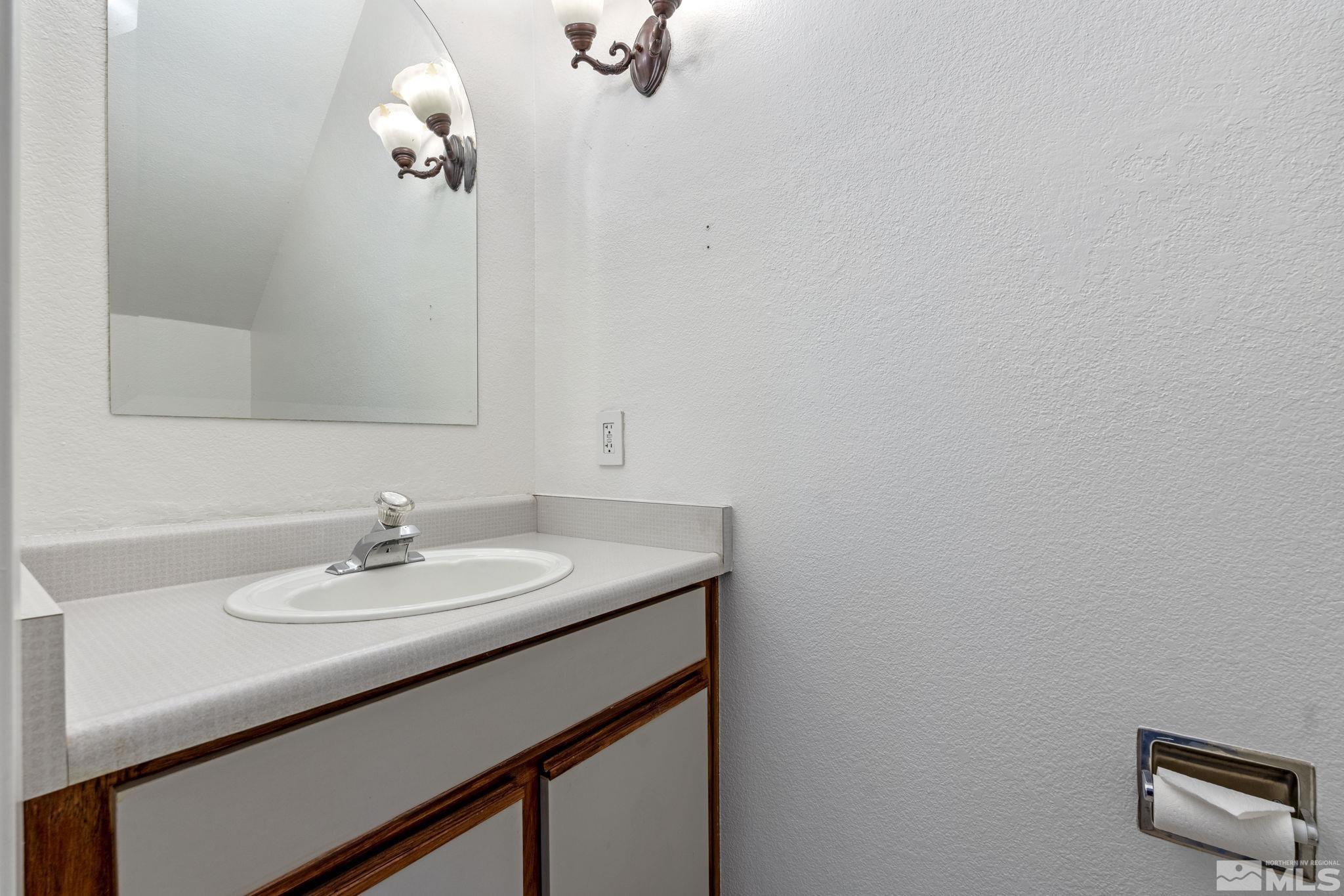 4332 Leeward Lane Reno, NV 89502 - Photo 19 of 40 Photo 19