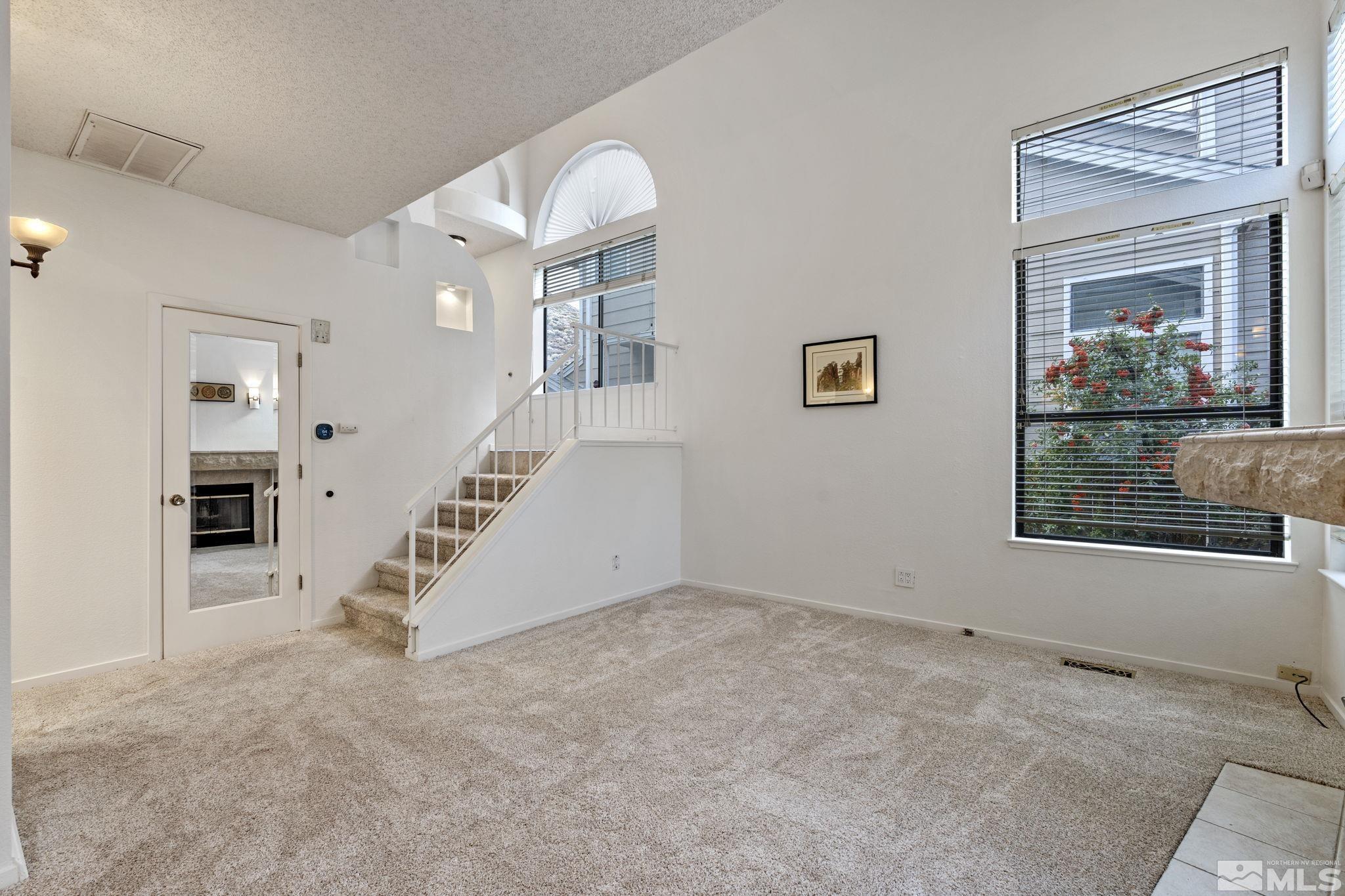 4332 Leeward Lane Reno, NV 89502 - Photo 6 of 40 Photo 6