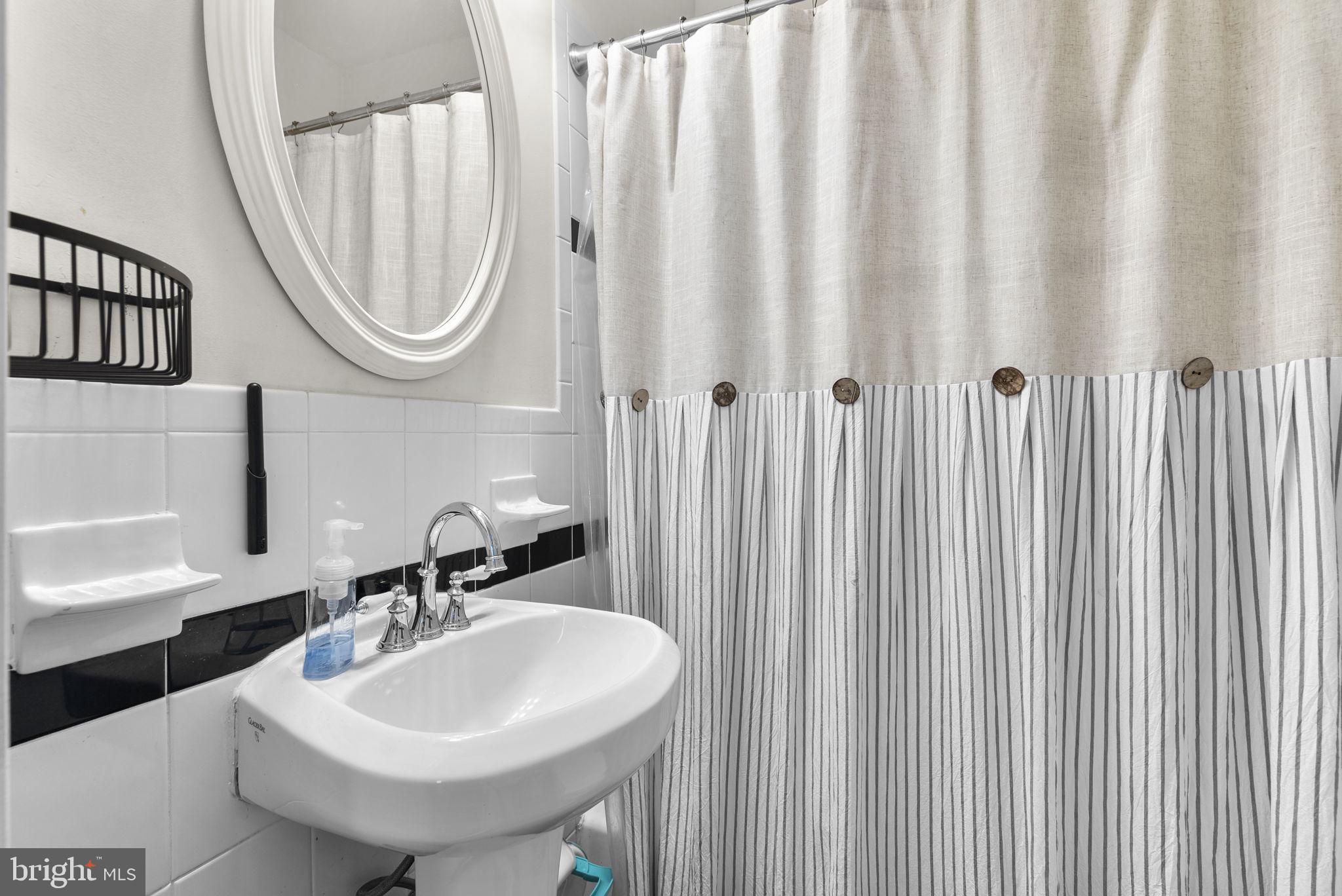 4801 Decatur Street Hyattsville, MD 20781 - Photo 12 of 19