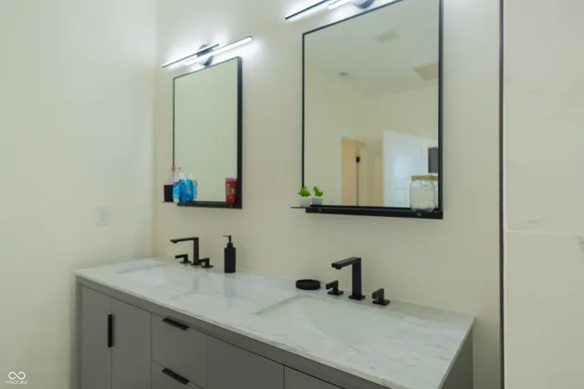 $2,980 | 2302 Prospect Street, Indianapolis, IN 46203