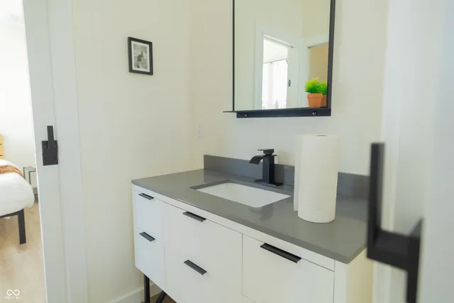 $2,980 | 2302 Prospect Street, Indianapolis, IN 46203