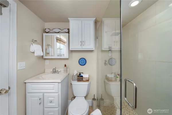 $1,929,000 | 7501 Stinson Avenue, Gig Harbor, WA 98335