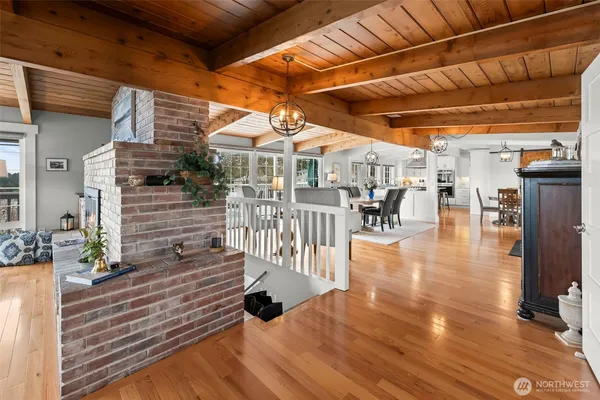 $1,929,000 | 7501 Stinson Avenue, Gig Harbor, WA 98335
