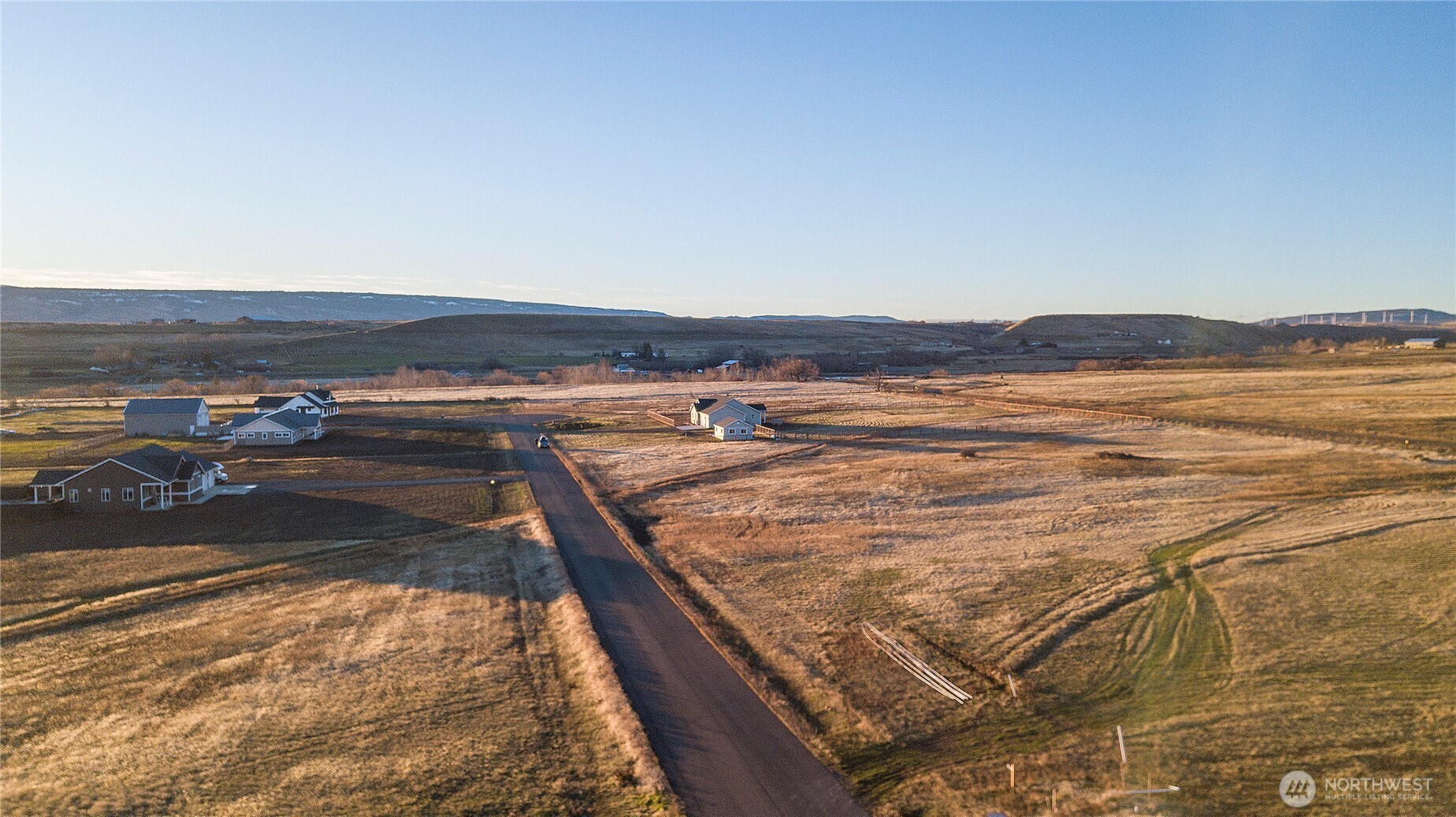 3 Green Canyon Road Ellensburg, WA 98926 - Photo 6 of 9 a view of an ocean