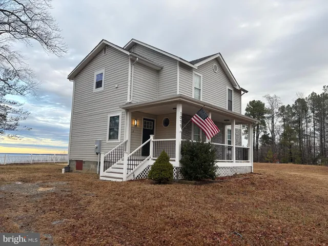 $540,000 | 1077 North Independence Drive, Montross, VA 22520