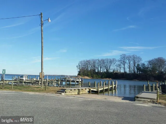 $540,000 | 1077 North Independence Drive, Montross, VA 22520