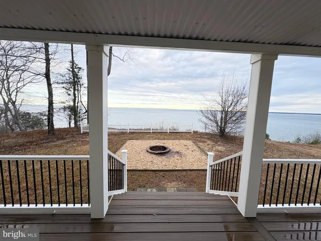 $540,000 | 1077 North Independence Drive, Montross, VA 22520