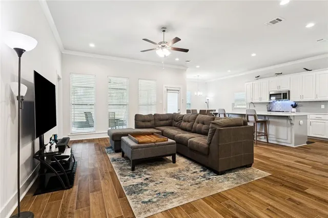 $2,500 | 75385 Sydney Drive, Covington, LA 70435