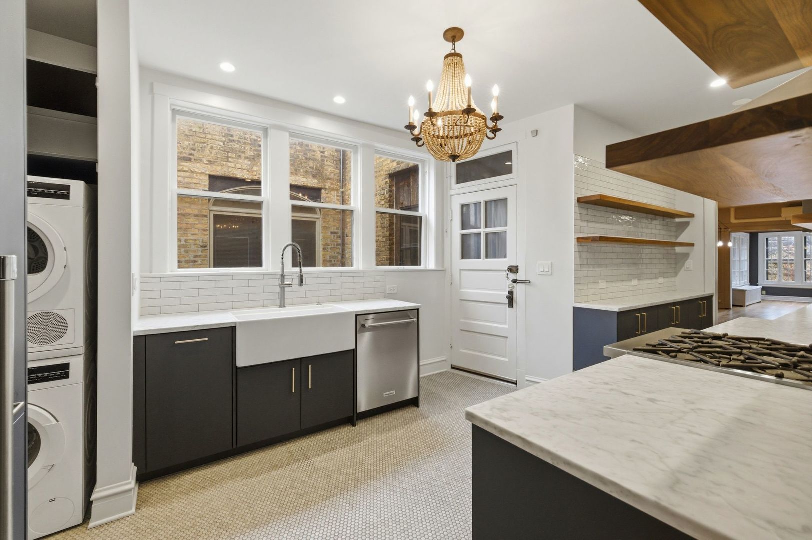 540 Sheridan Road, Unit 3 Evanston, IL 60202 - Photo 15 of 29