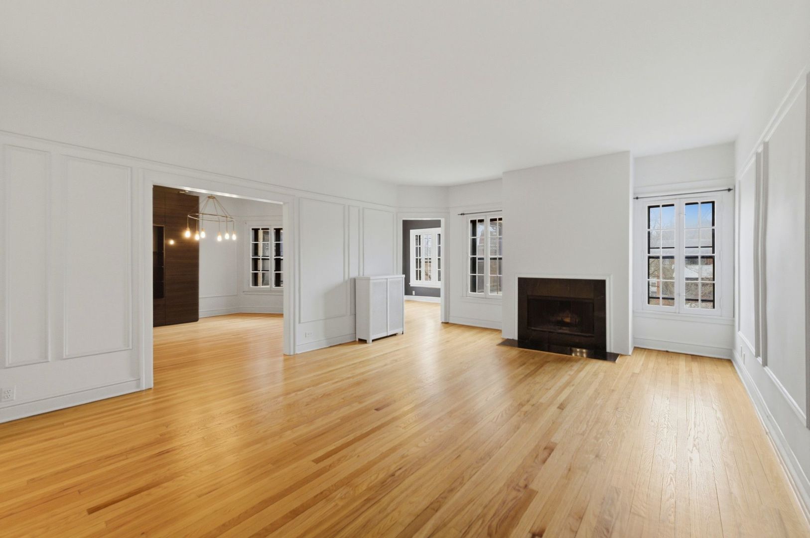 540 Sheridan Road, Unit 3 Evanston, IL 60202 - Photo 19 of 29