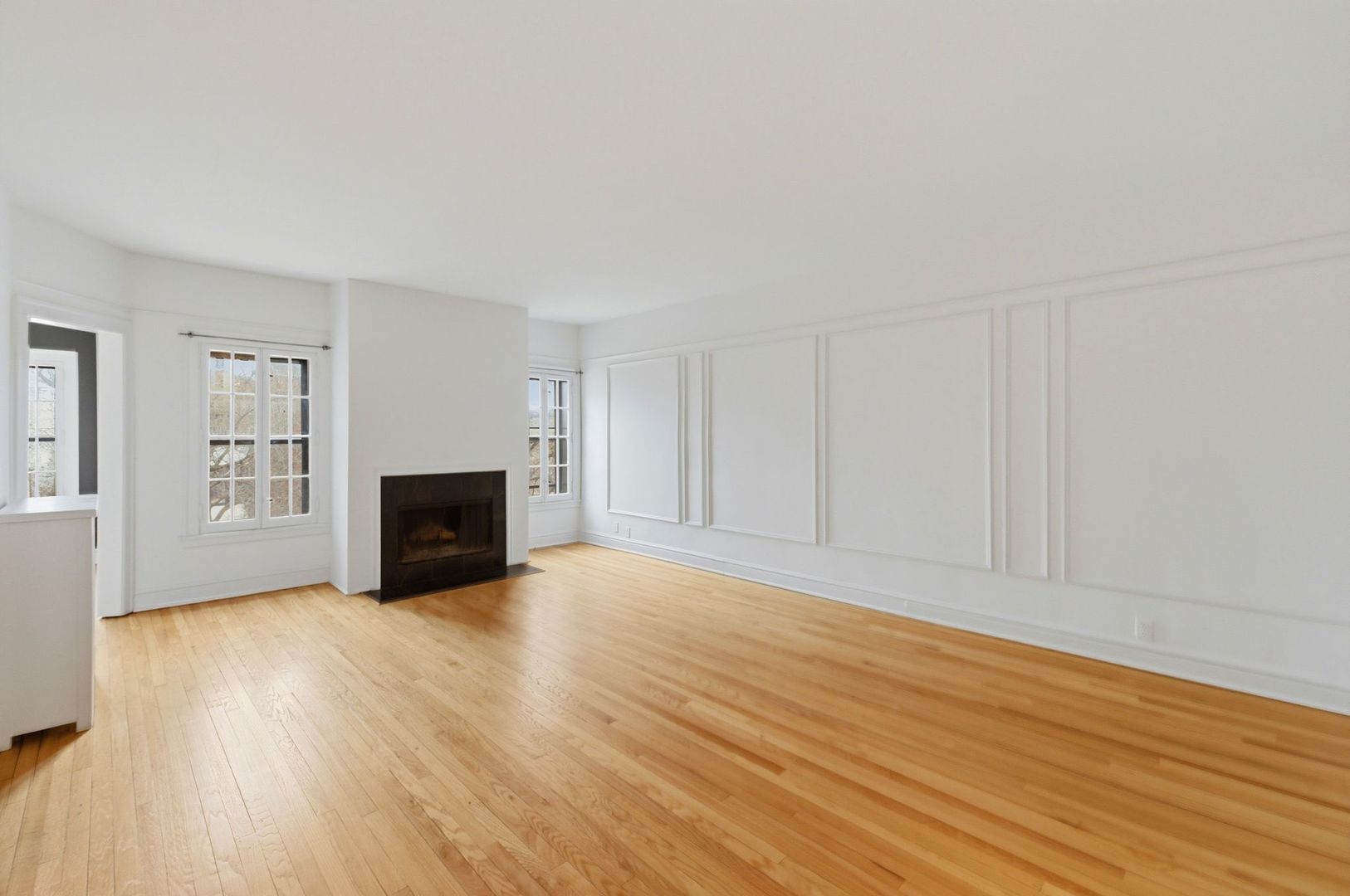 540 Sheridan Road, Unit 3 Evanston, IL 60202 - Photo 7 of 29