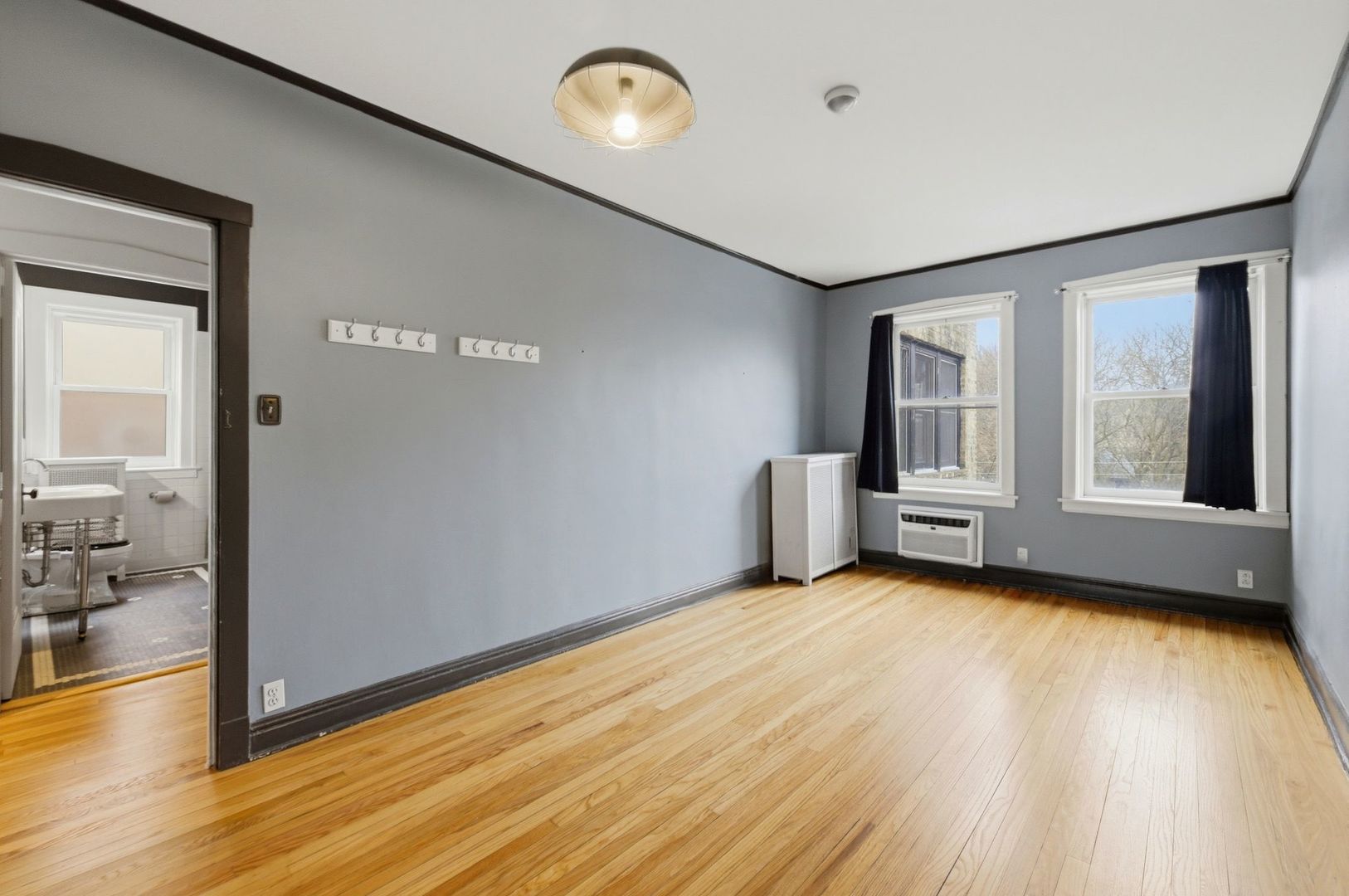 540 Sheridan Road, Unit 3 Evanston, IL 60202 - Photo 10 of 29