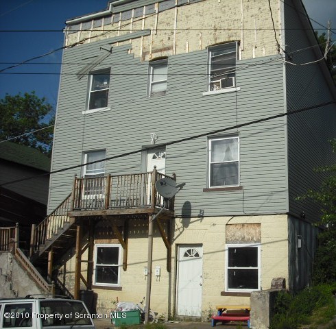136 Spring Street Carbondale, PA 18407 - Photo 1 of 1 Gallery Image 1