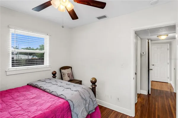 $349,900 | 2425 36th Avenue North, St. Petersburg, FL 33713