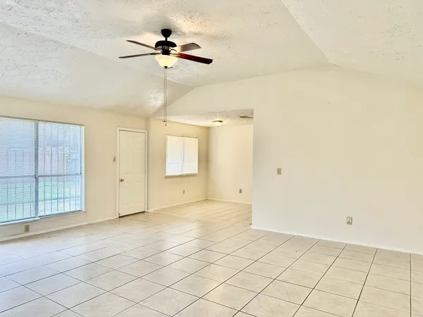 $1,345 | 2015 Lazy Lane, Missouri City, TX 77489
