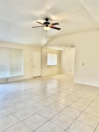 $1,295 | 2015 Lazy Lane, Missouri City, TX 77489