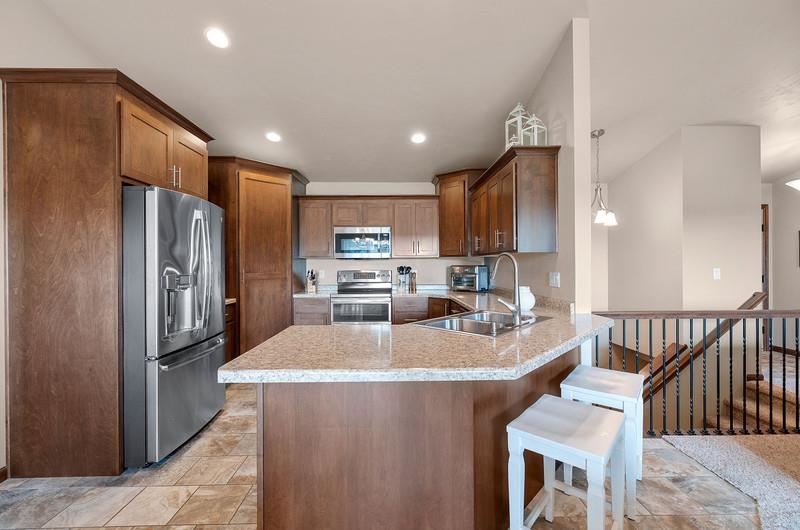 N9046 Spring Valley Road Menasha, WI 54952 - Photo 12 of 33 Gallery Image 12