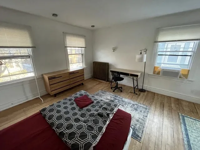 $9,999 | 12 Naples Road, Brookline, MA 02446