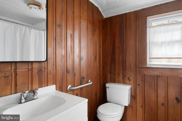 $174,990 | 402 East Poplar Street, Seaford, DE 19973