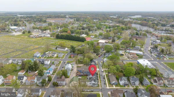 $174,990 | 402 East Poplar Street, Seaford, DE 19973
