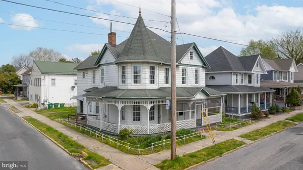 $174,990 | 402 East Poplar Street, Seaford, DE 19973