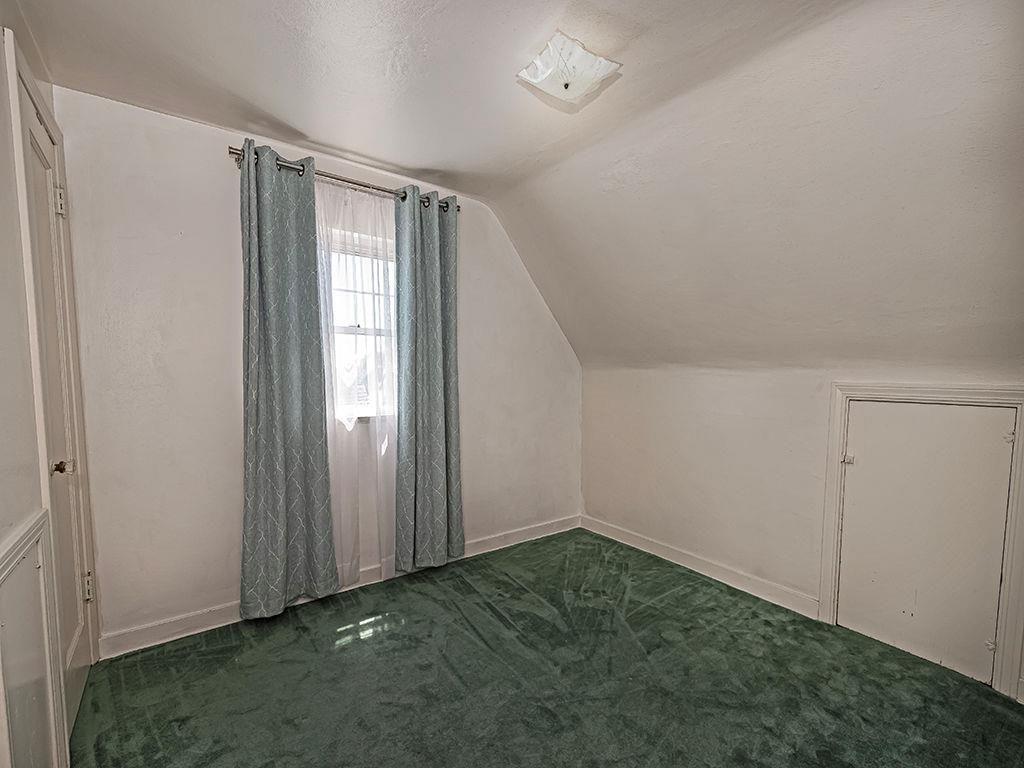 823 Rolling Rock Road Pittsburgh, PA 15234 - Photo 18 of 21 Gallery Image 18