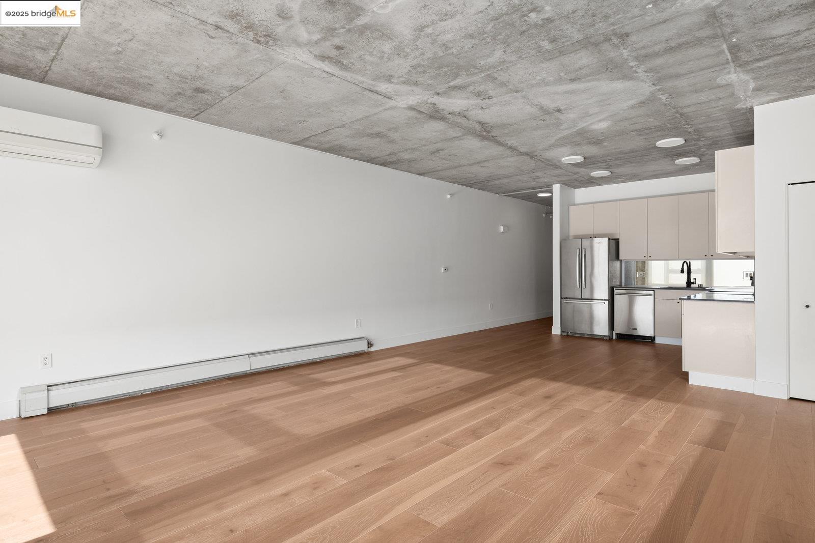 311 Oak Street, Unit 829 Oakland, CA 94607 - Photo 23 of 32