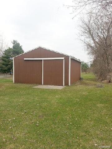 8907 Marr Road Almont, MI 48003 - Photo 24 of 27 #22 back 4.jpg