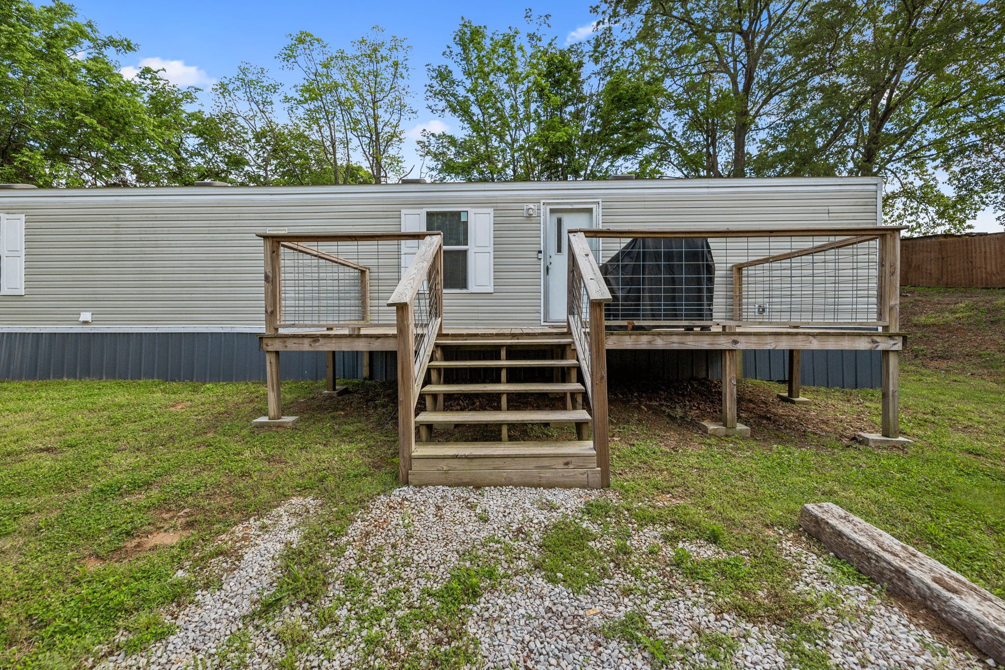 708 Hooper Road Winchester, TN 37398 - Photo 4 of 27 Gallery Image 4