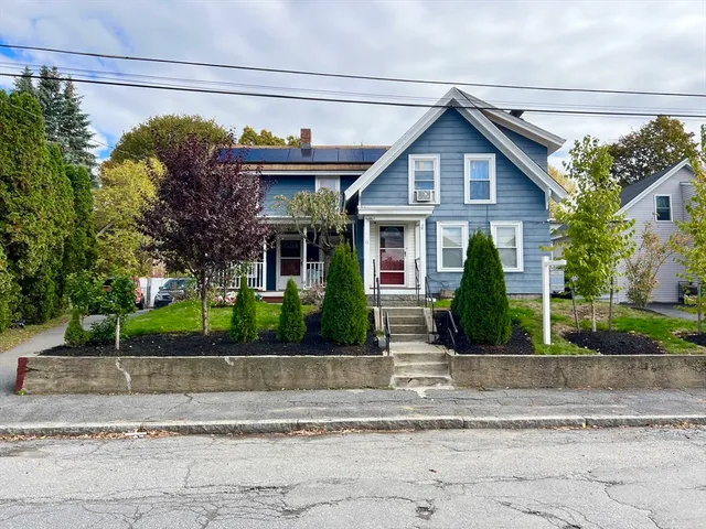 $414,900 | 11 Oak Street, Fitchburg, MA 01420