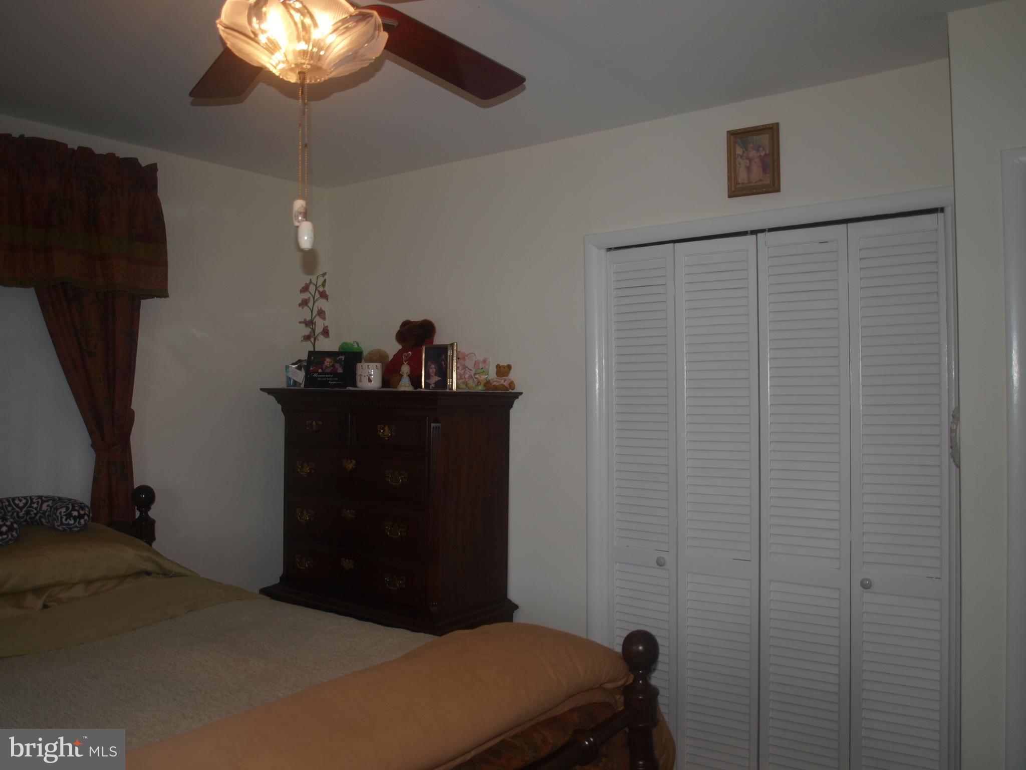 601 Arlewood Road Baltimore, MD 21228 - Photo 11 of 19 2nd Bedroom (other view)