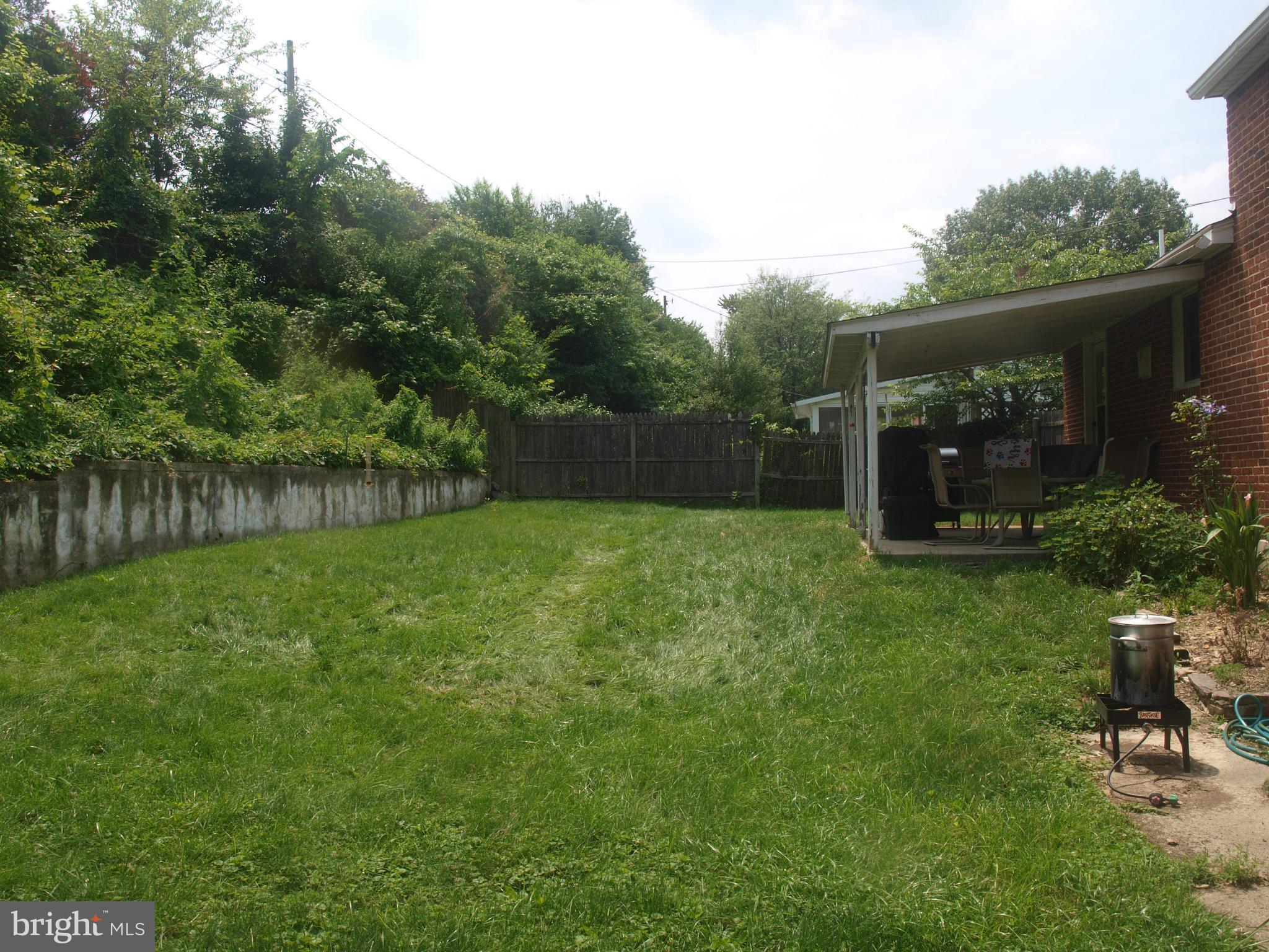 601 Arlewood Road Baltimore, MD 21228 - Photo 17 of 19 Lots of flat land to run. play and party