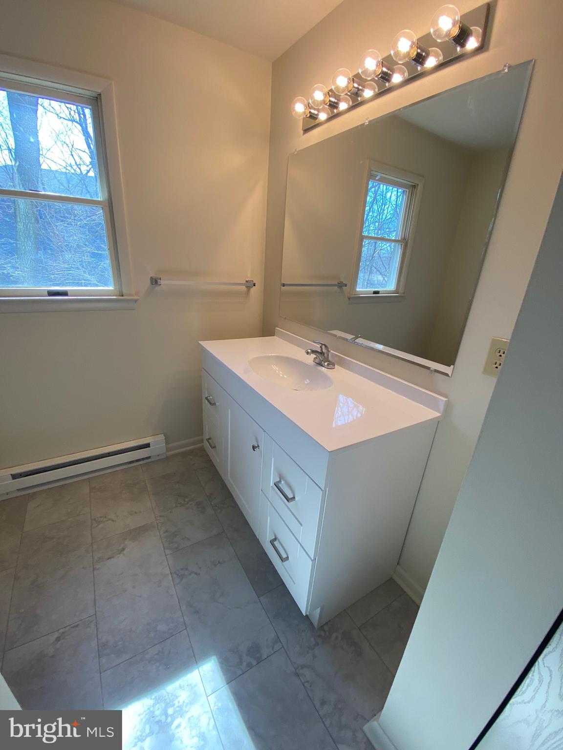 208 Marion Avenue Carlisle, PA 17013 - Photo 9 of 12 Gallery Image 9