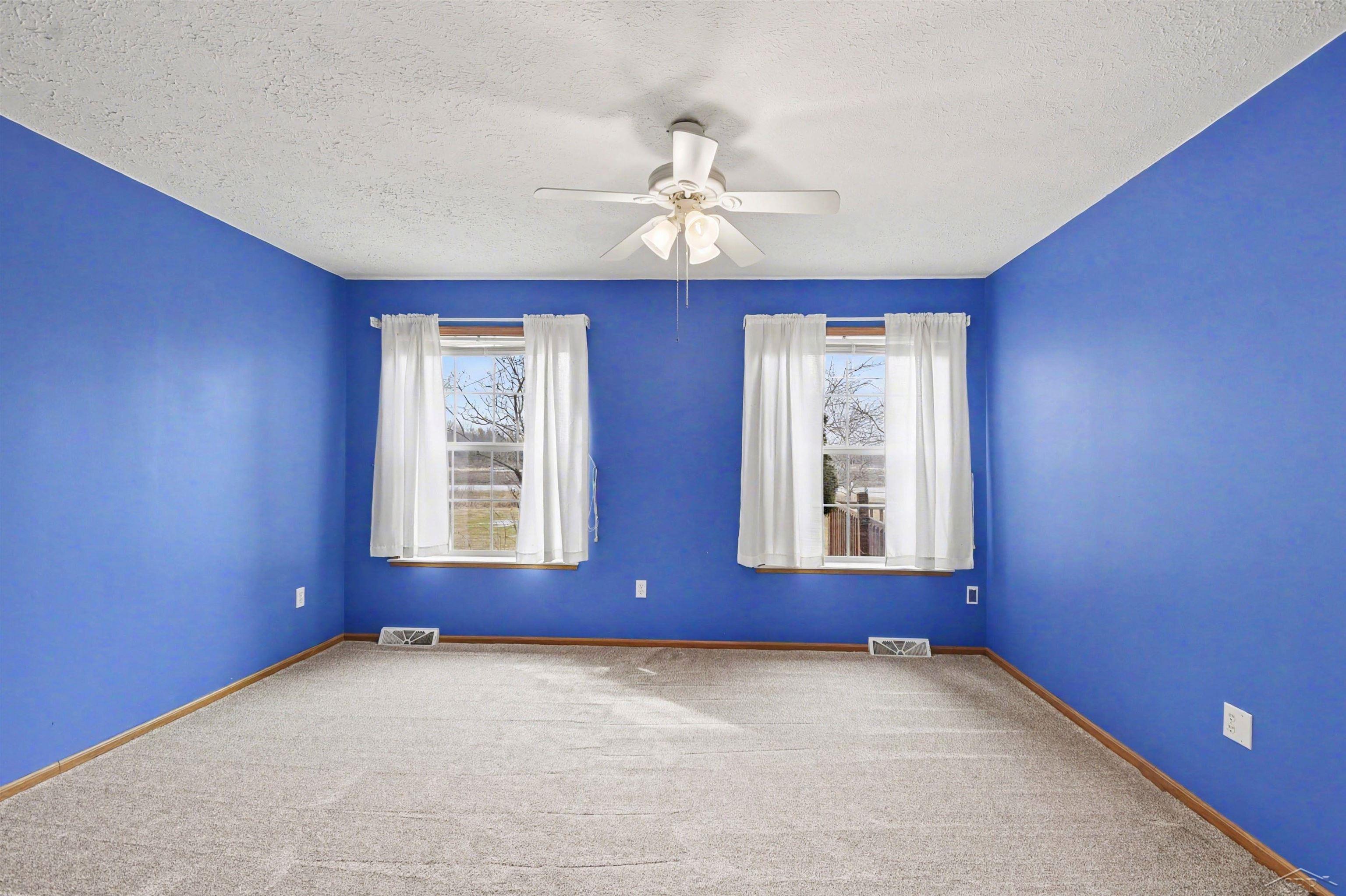 25 East Highwood Road Gladwin, MI 48624 - Photo 11 of 29