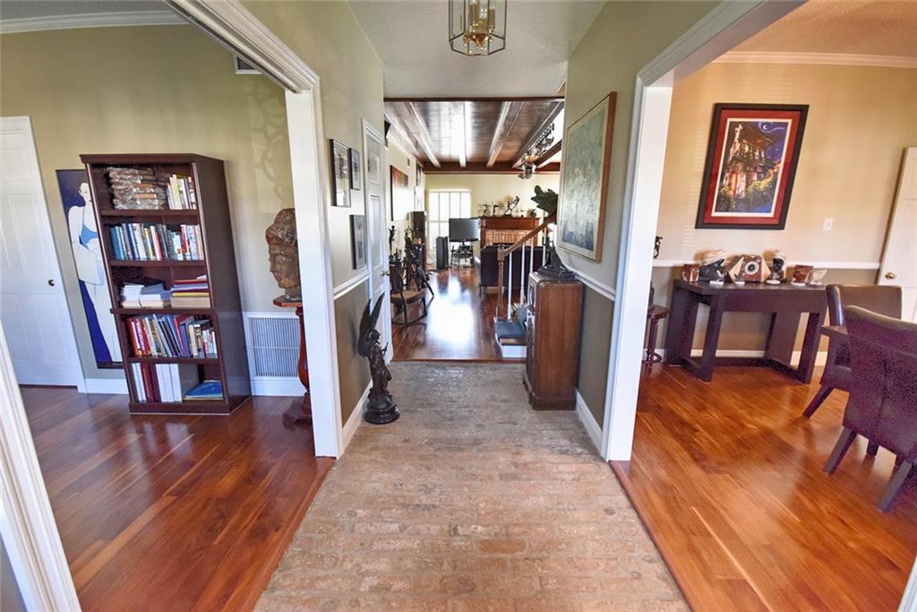 8816 Rosecrest Lane River Ridge, LA 70123 - Photo 4 of 23