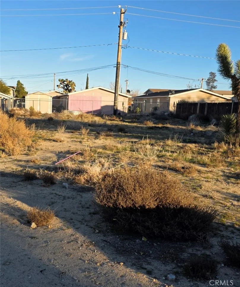 6427 Balboa Yucca Valley Yucca Valley, CA 92284 - Photo 2 of 5 a bathroom with a sink