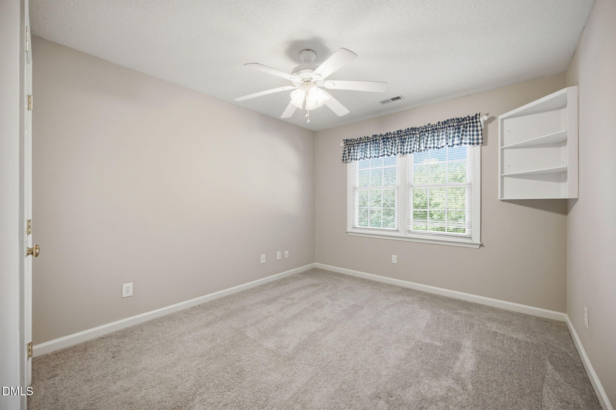 1704 Chadstone Court Raleigh, NC 27615 - Photo 24 of 37 25-web-or-mls-img_9415
