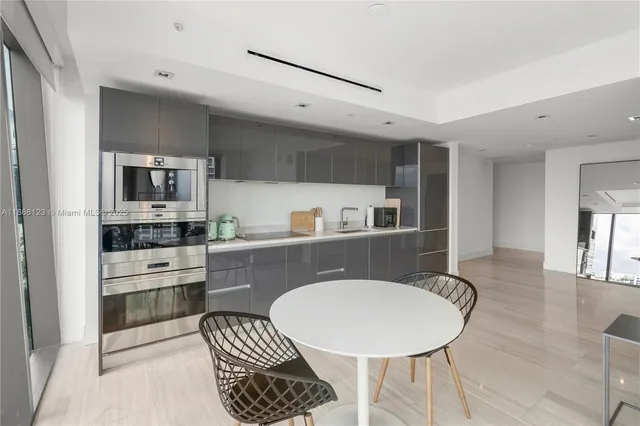 $759,000 | 1451 Brickell Avenue, Unit 1204, Miami, FL 33131