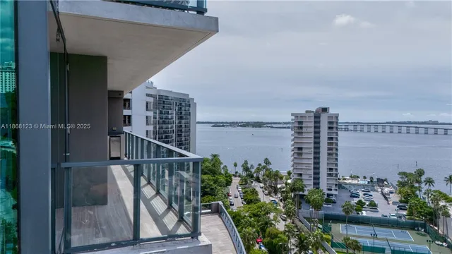 $759,000 | 1451 Brickell Avenue, Unit 1204, Miami, FL 33131