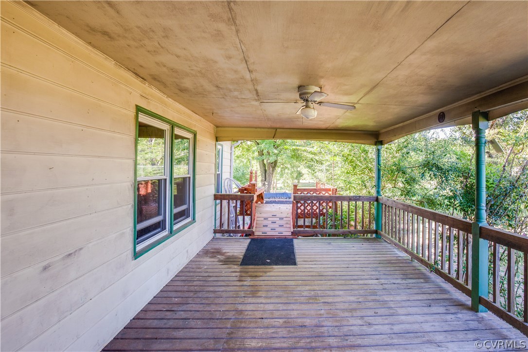 5910 Matoaca Road Petersburg, VA 23803 - Photo 5 of 34 Gallery Image 5