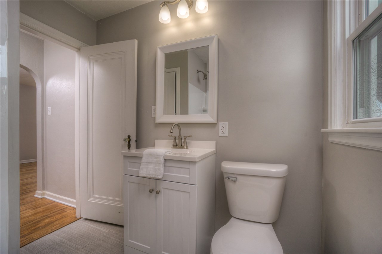 3607 Vistula Road Mishawaka, IN 46544 - Photo 11 of 17 Gallery Image 11