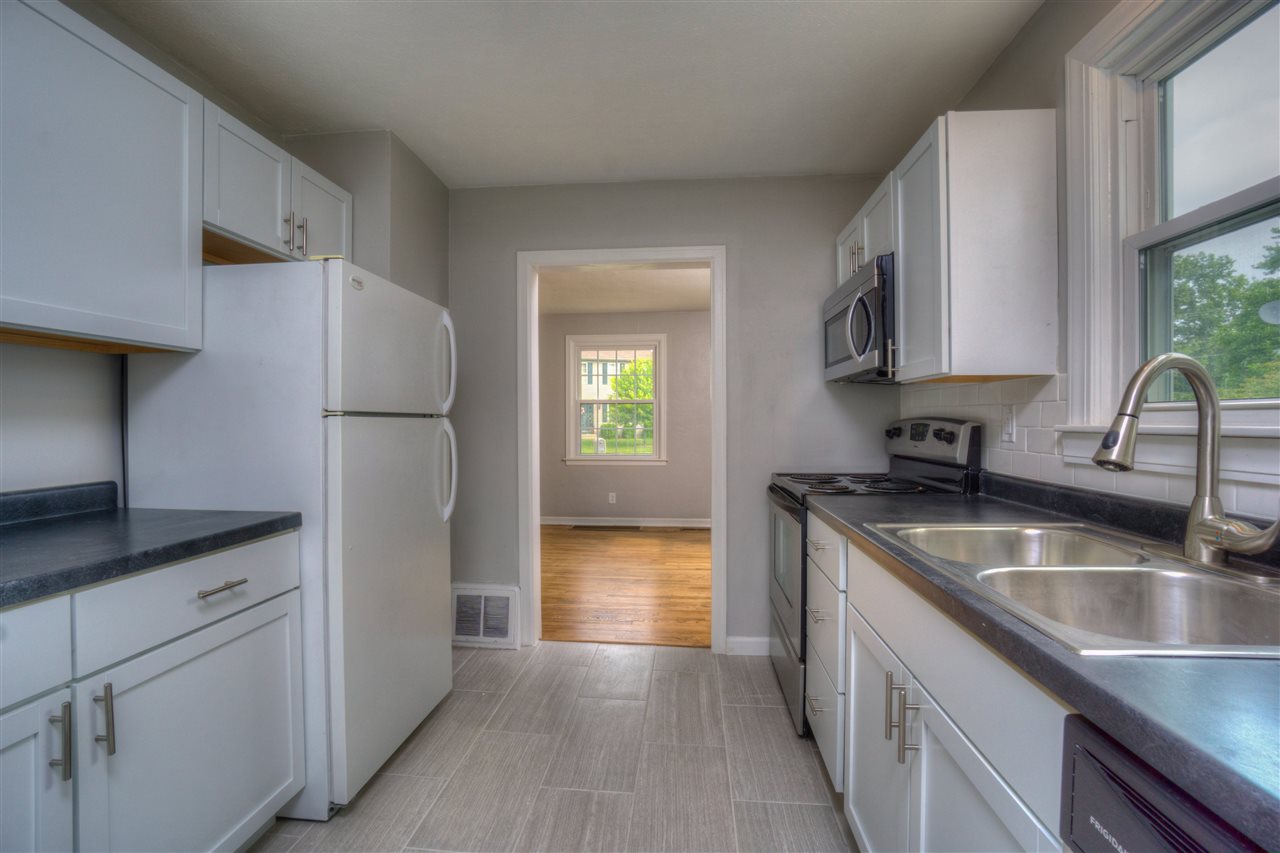 3607 Vistula Road Mishawaka, IN 46544 - Photo 8 of 17 Gallery Image 8