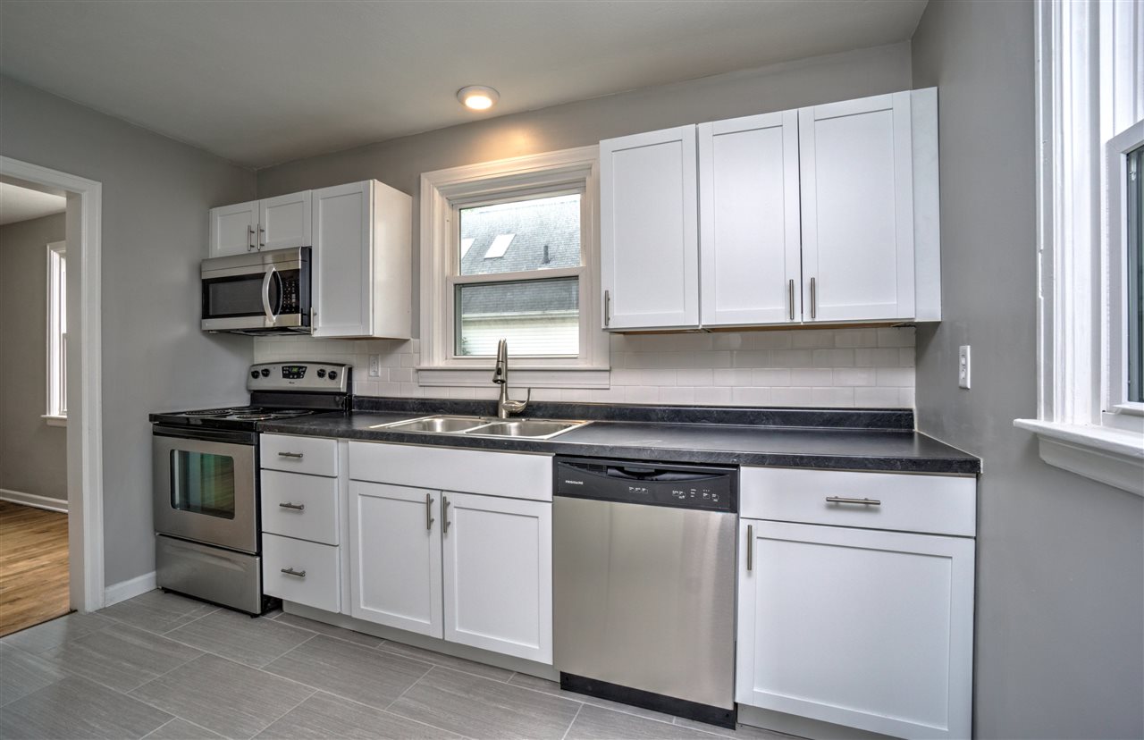 3607 Vistula Road Mishawaka, IN 46544 - Photo 9 of 17 Gallery Image 9