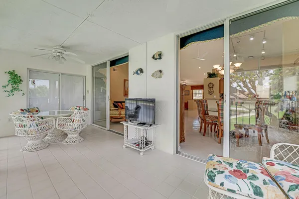 $325,000 | 9805 Shadybrook Drive, Unit 201, Boynton Beach, FL 33437