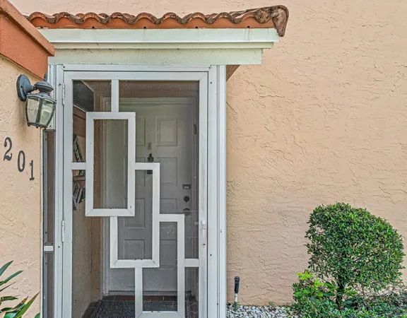 $325,000 | 9805 Shadybrook Drive, Unit 201, Boynton Beach, FL 33437