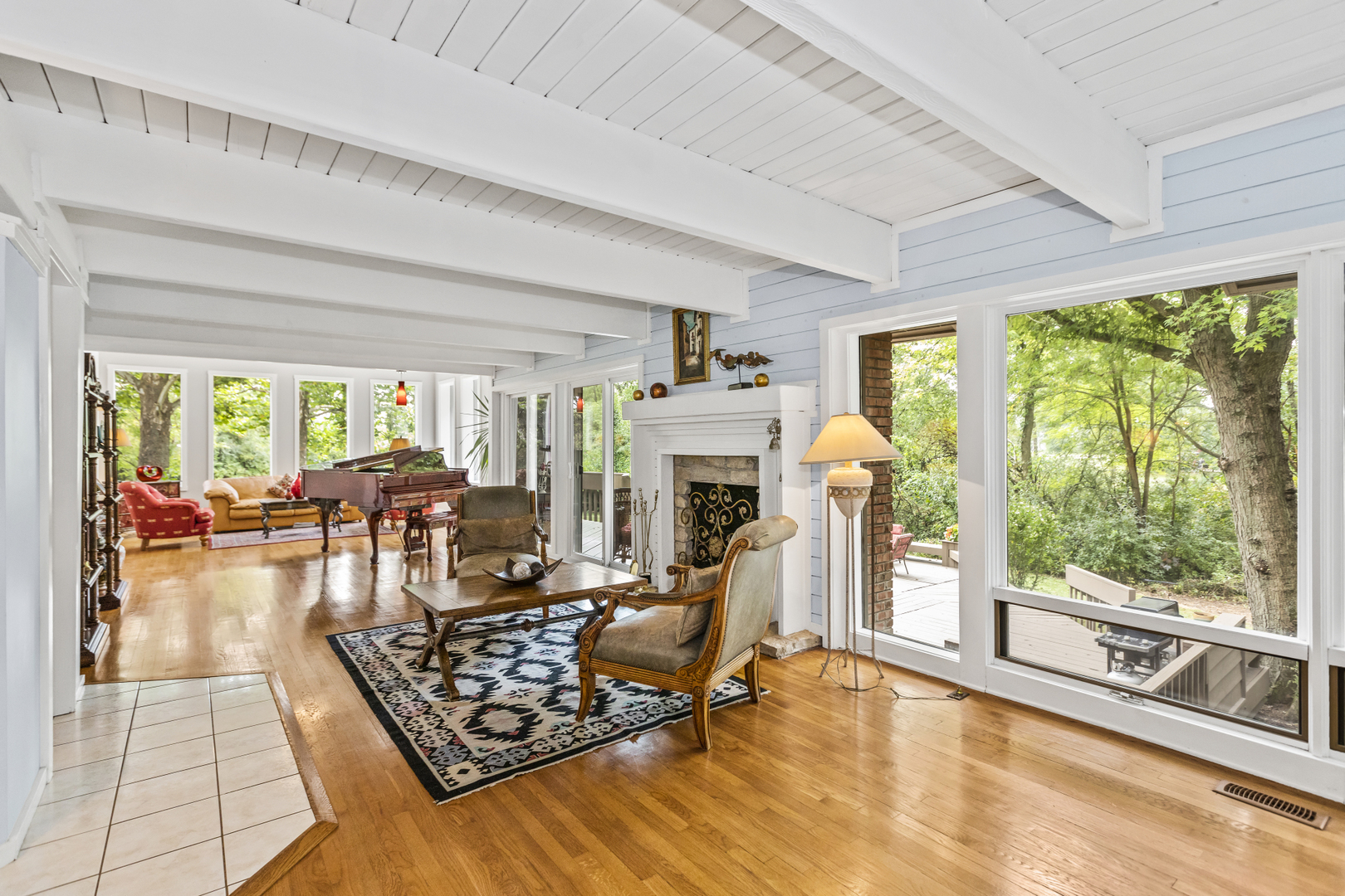 415 Signal Hill Road North Barrington, IL 60010 - Photo 4 of 30 Gallery Image 4